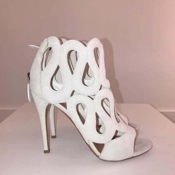 ALAIA SUEDE CAGE OPEN TOE BOOTIES SZ 40 - Picture 1 of 5